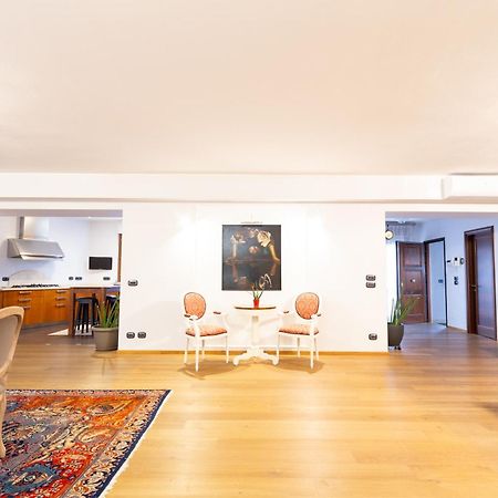 Villa Adige Luxury - M&M Holiday House 페루자 외부 사진