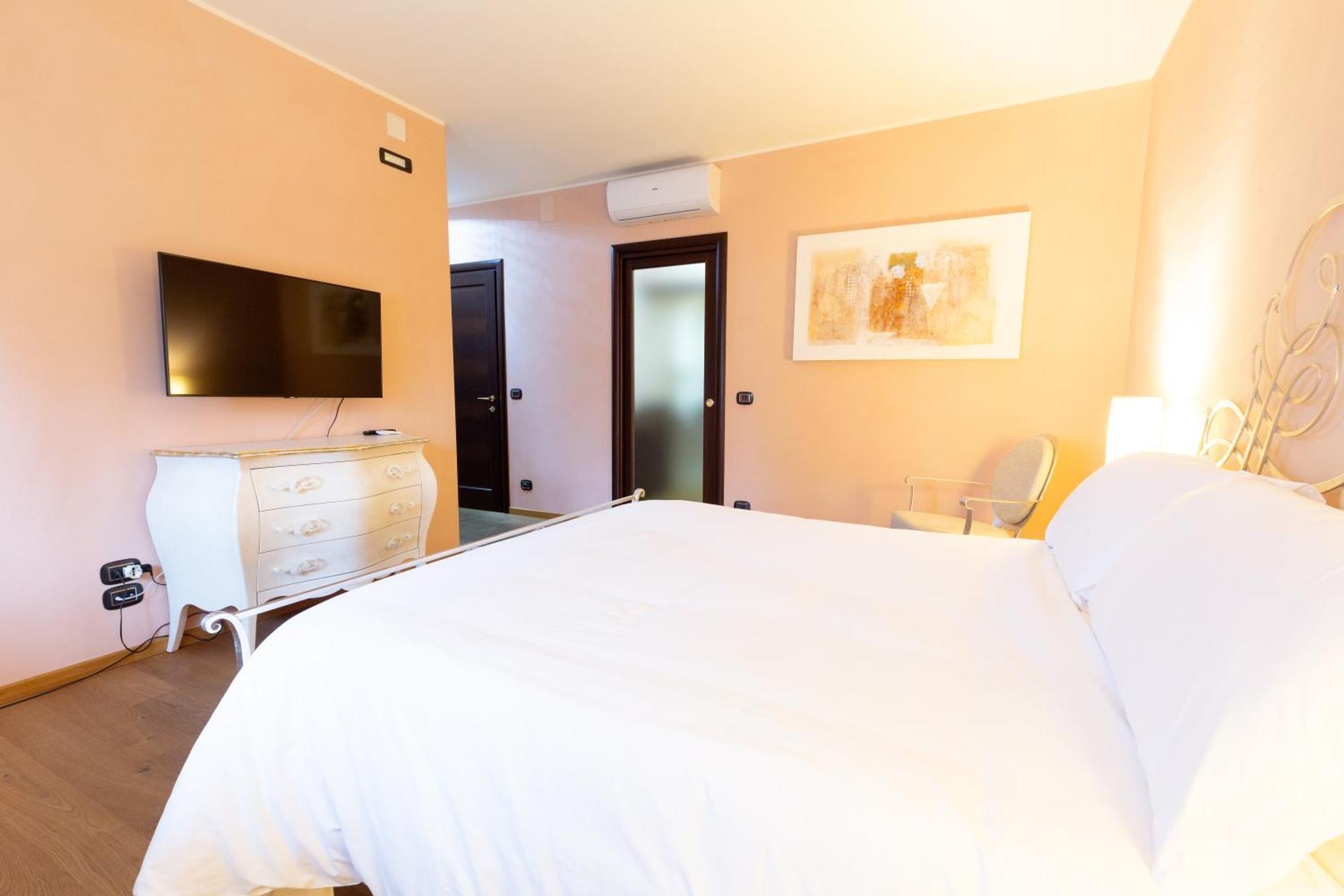 Villa Adige Luxury - M&M Holiday House 페루자 외부 사진