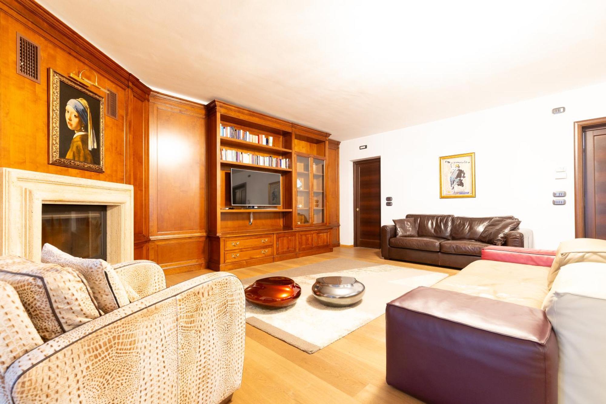 Villa Adige Luxury - M&M Holiday House 페루자 외부 사진