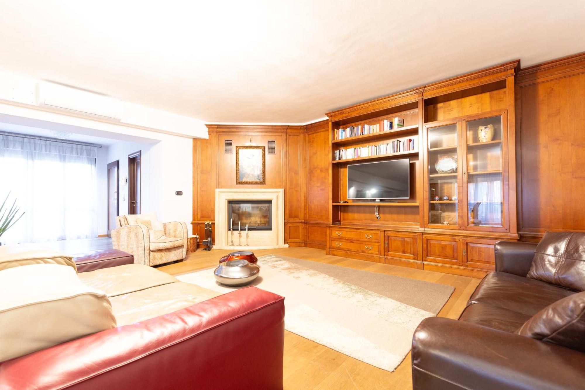 Villa Adige Luxury - M&M Holiday House 페루자 외부 사진