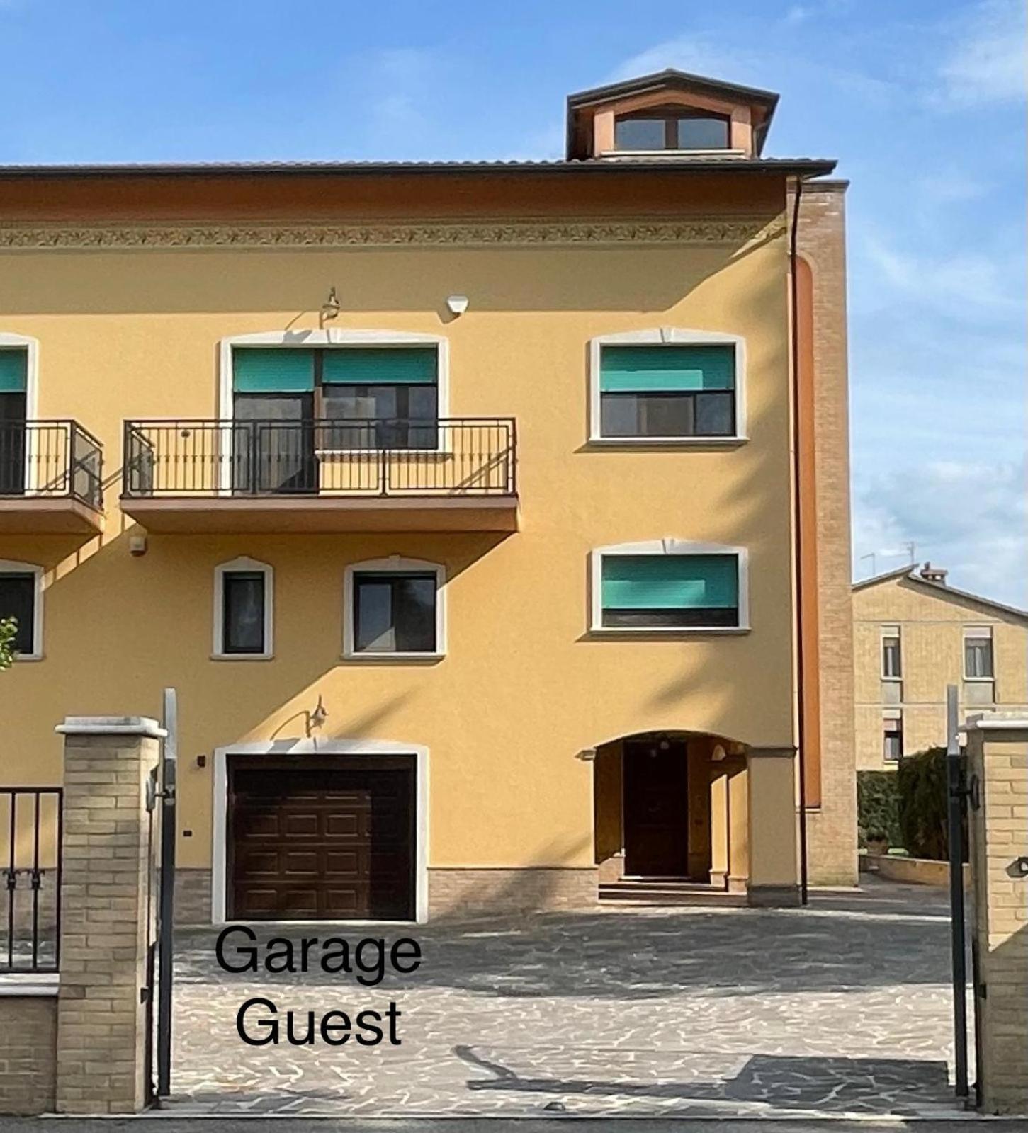 Villa Adige Luxury - M&M Holiday House 페루자 외부 사진